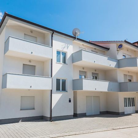 Apartments Marko Podstrana Luaran gambar