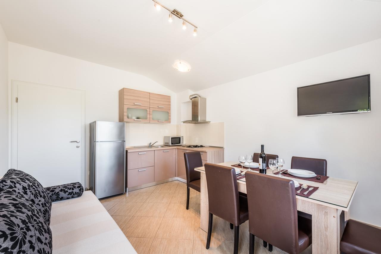 Apartments Marko Podstrana Luaran gambar