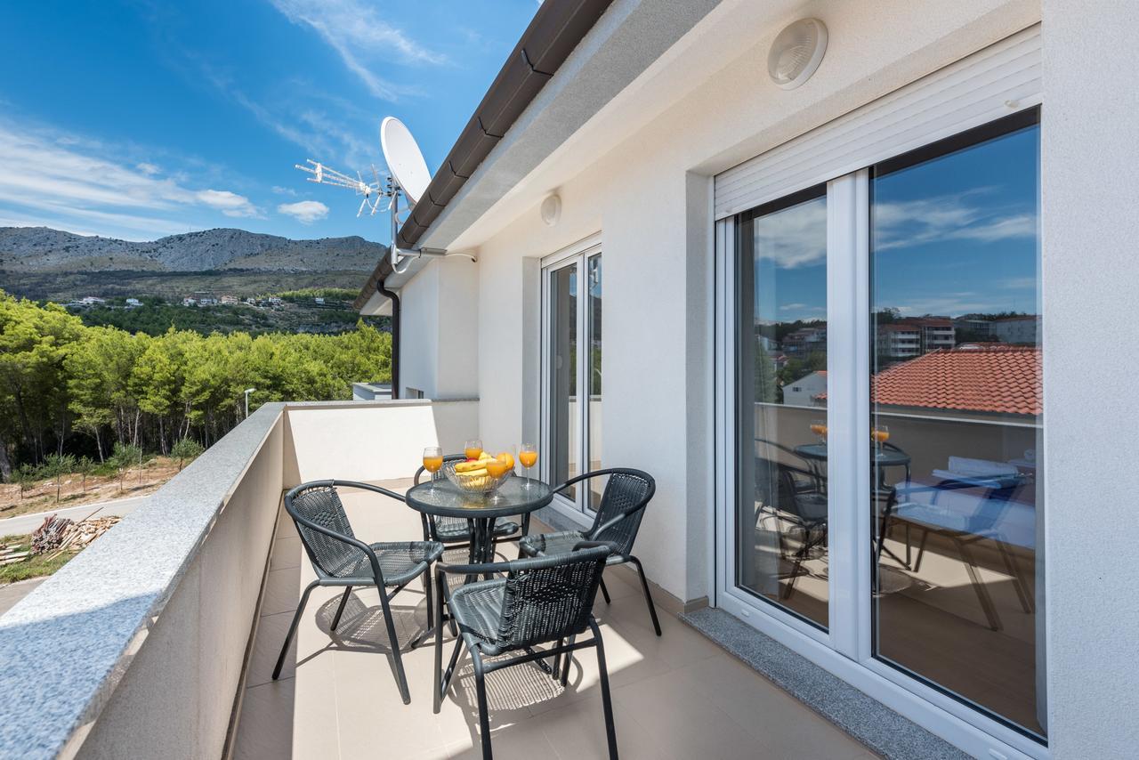 Apartments Marko Podstrana Luaran gambar
