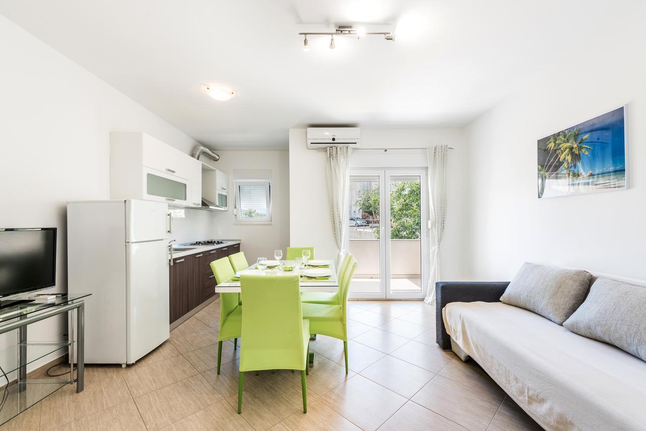 Apartments Marko Podstrana Luaran gambar