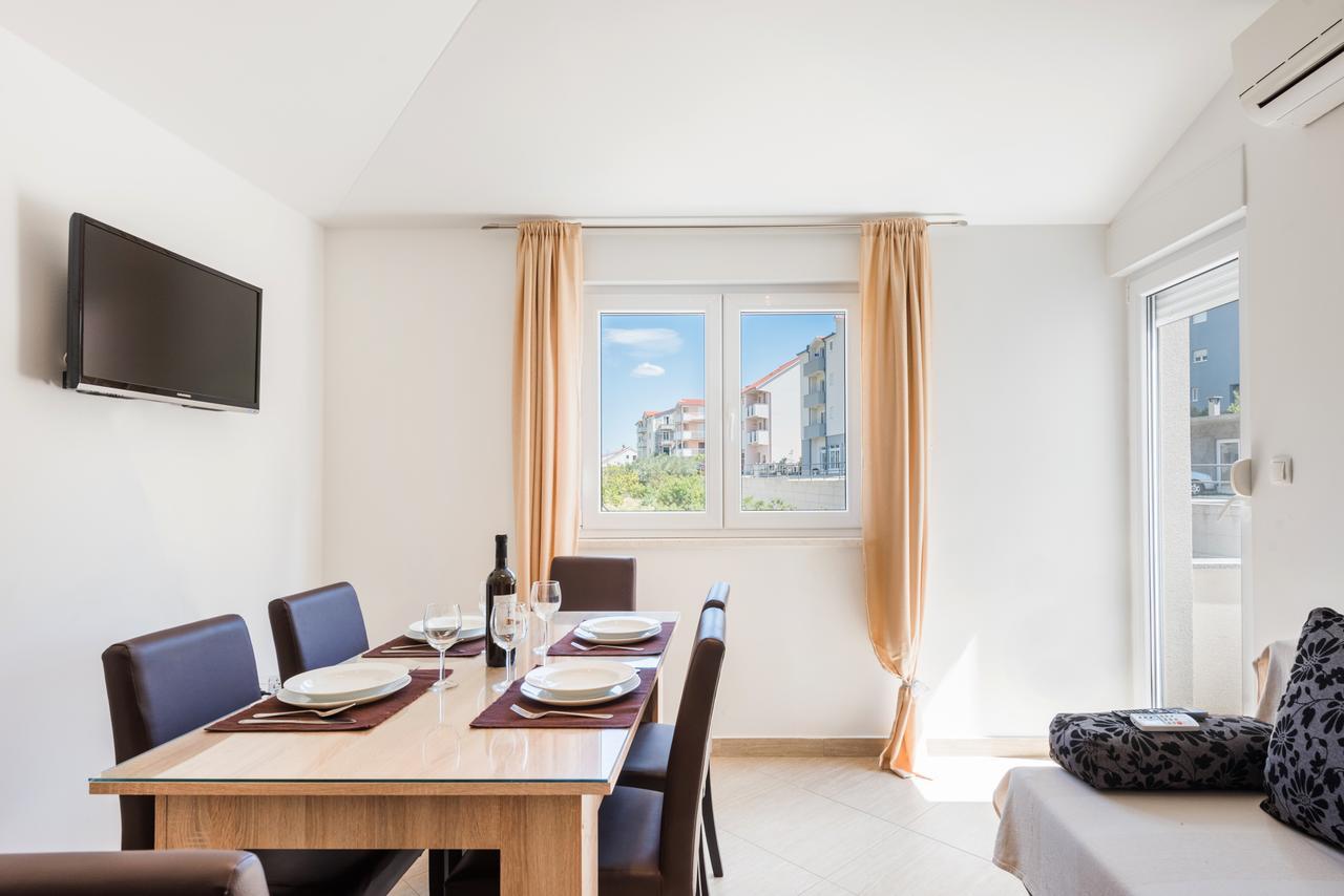 Apartments Marko Podstrana Luaran gambar